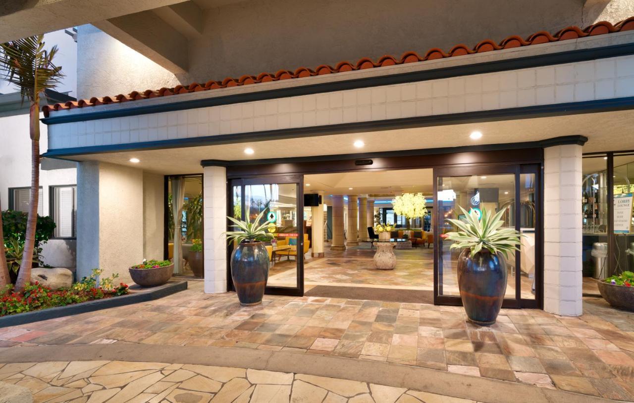 Atrium Orange County Hotel Irvine