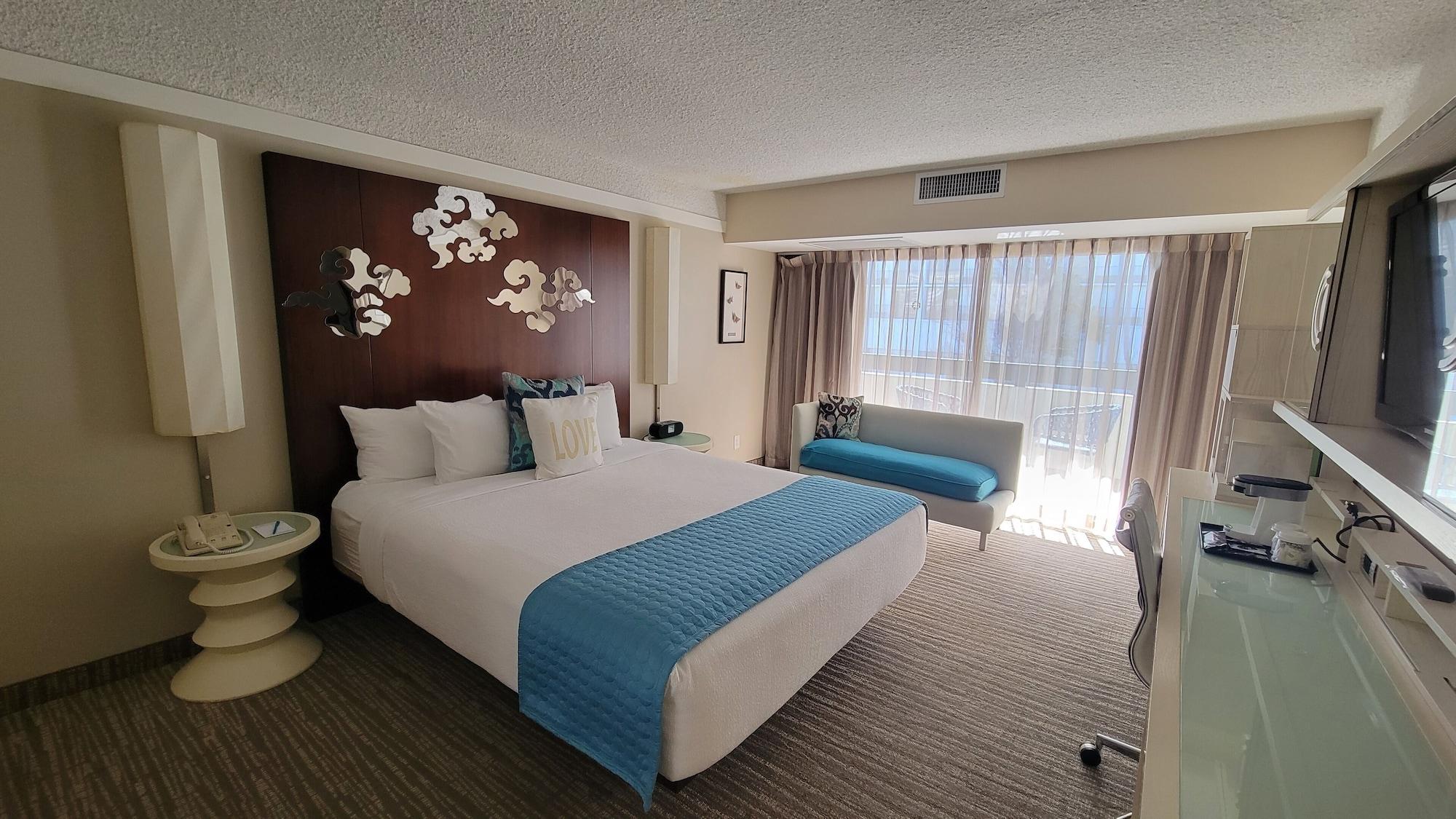 Atrium Orange County Hotel Irvine